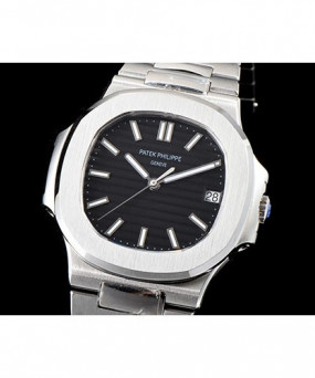 파텍필립 노틸러스-64 57111A